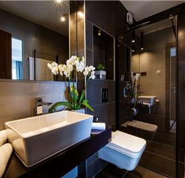 5-Bedroom Luxury Sea-View Villa with Infinity Pool near Dubrovnik – Sleeps 10